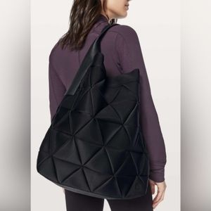 Quilted Get Set Hobo 22L